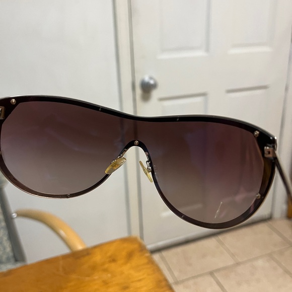 FENDI Y2K Vintage glam Smokey Tinted Wrap around made In ITALY w/ case - Picture 8 of 13